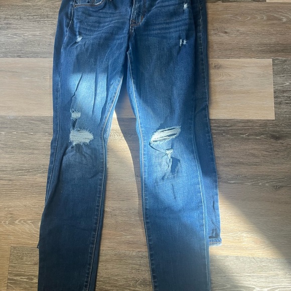 Women’s jeans- size 6 and 8. - Picture 5 of 6